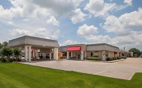 Ramada By Wyndham New Iberia